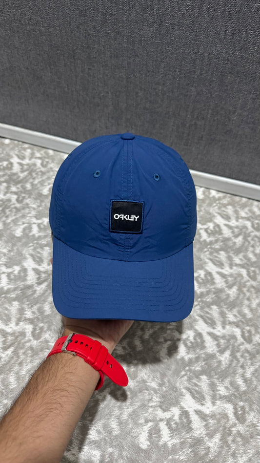 Oakley Drifit Lightweight Sports Cap