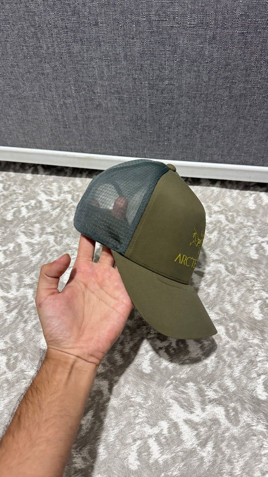 Arcteryx Nylon Sports Trucker Cap