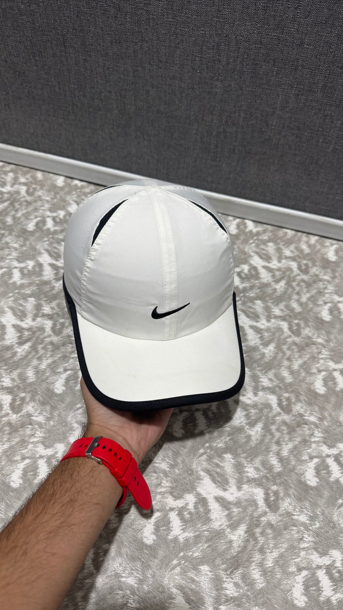 Nike Featherlight Drifit Cap