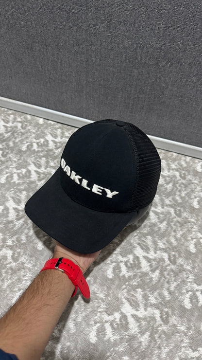 Oakley Trucker Cap