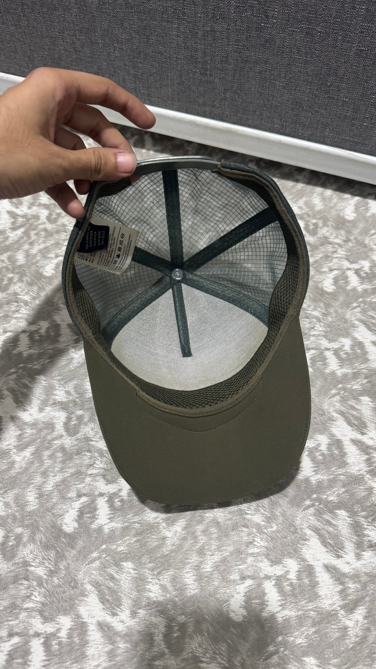 Arcteryx Nylon Sports Trucker Cap