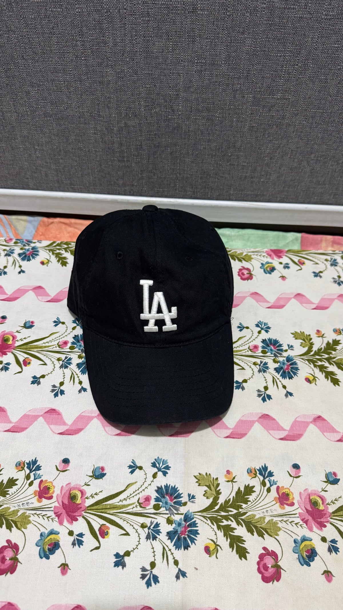 LA Dodgers MLB Baseball Cap (Like New)