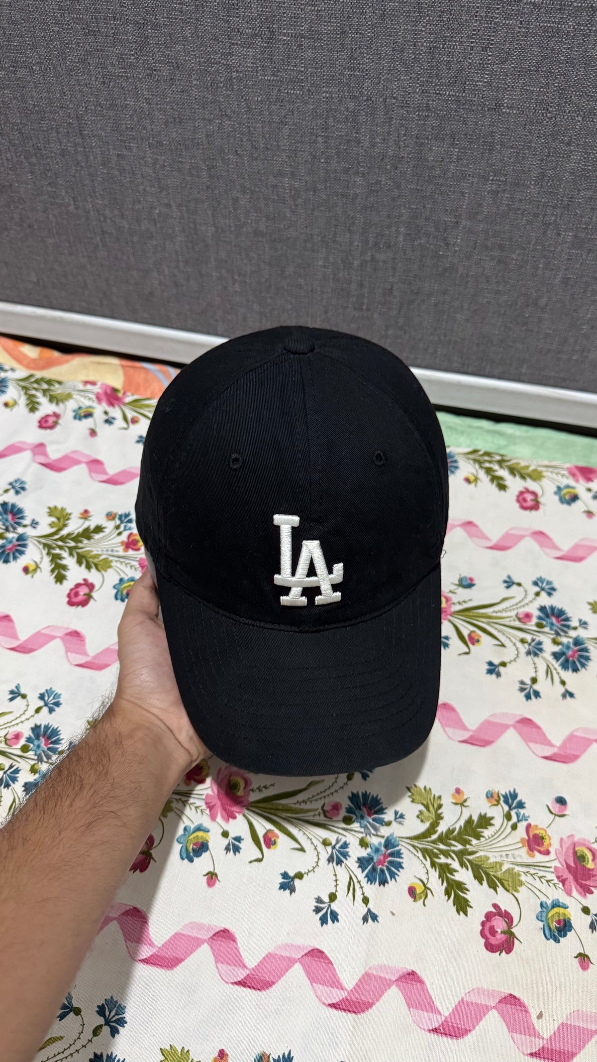 LA Dodgers MLB Baseball Cap (Like New)