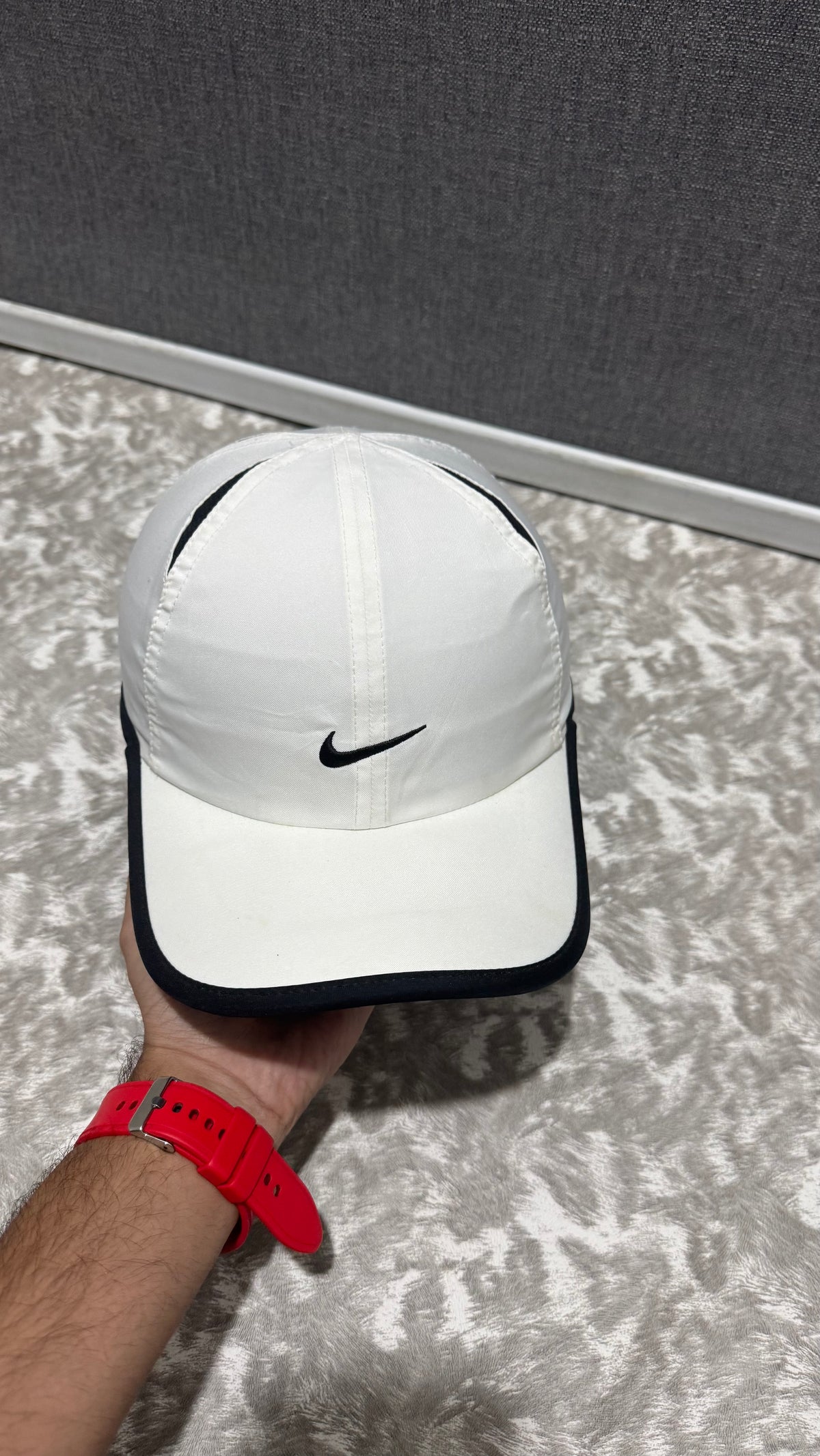 Nike Featherlight Drifit Cap