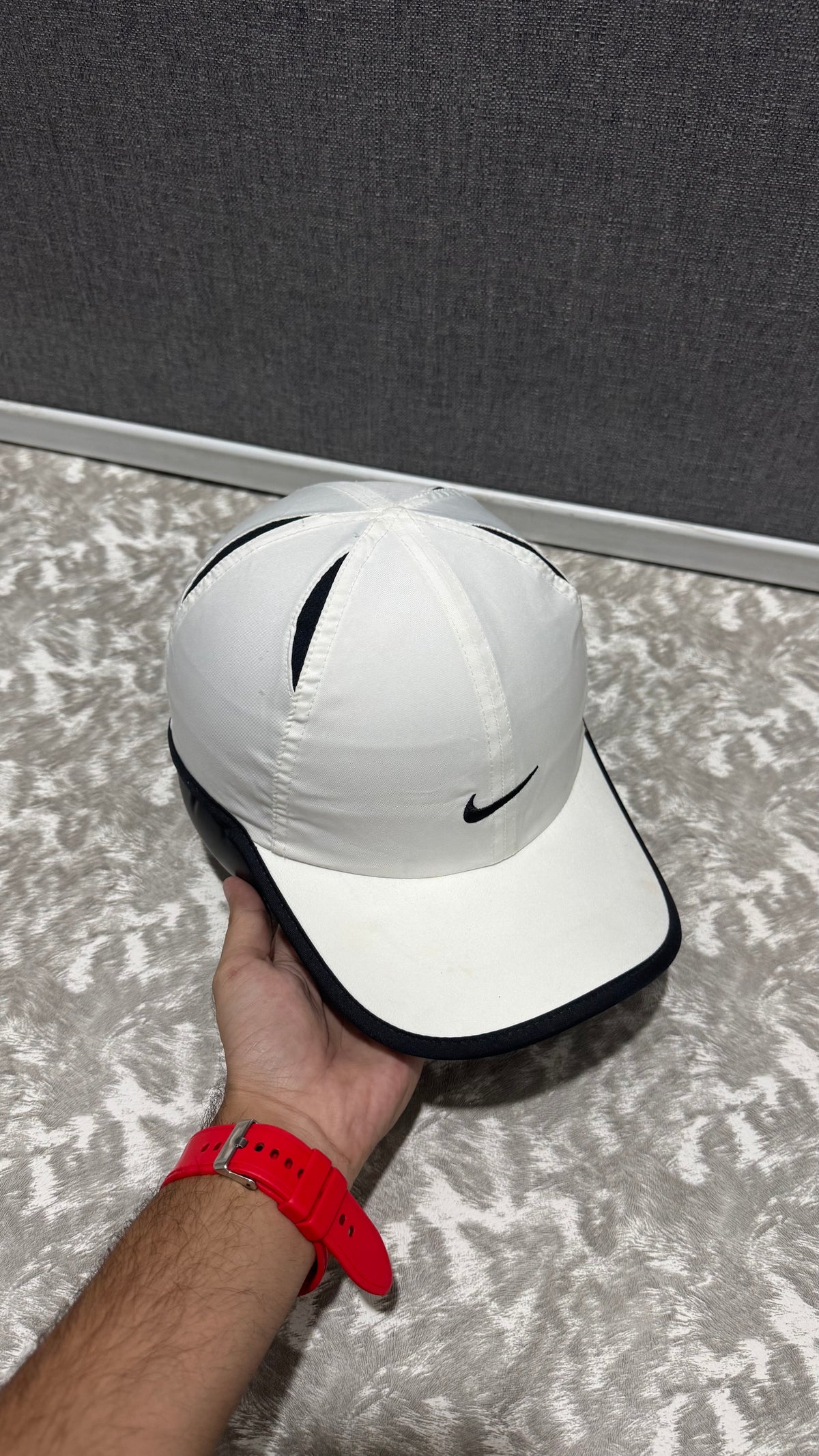 Nike Featherlight Drifit Cap