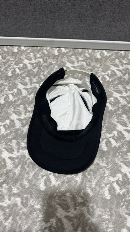 Nike Featherlight Drifit Cap